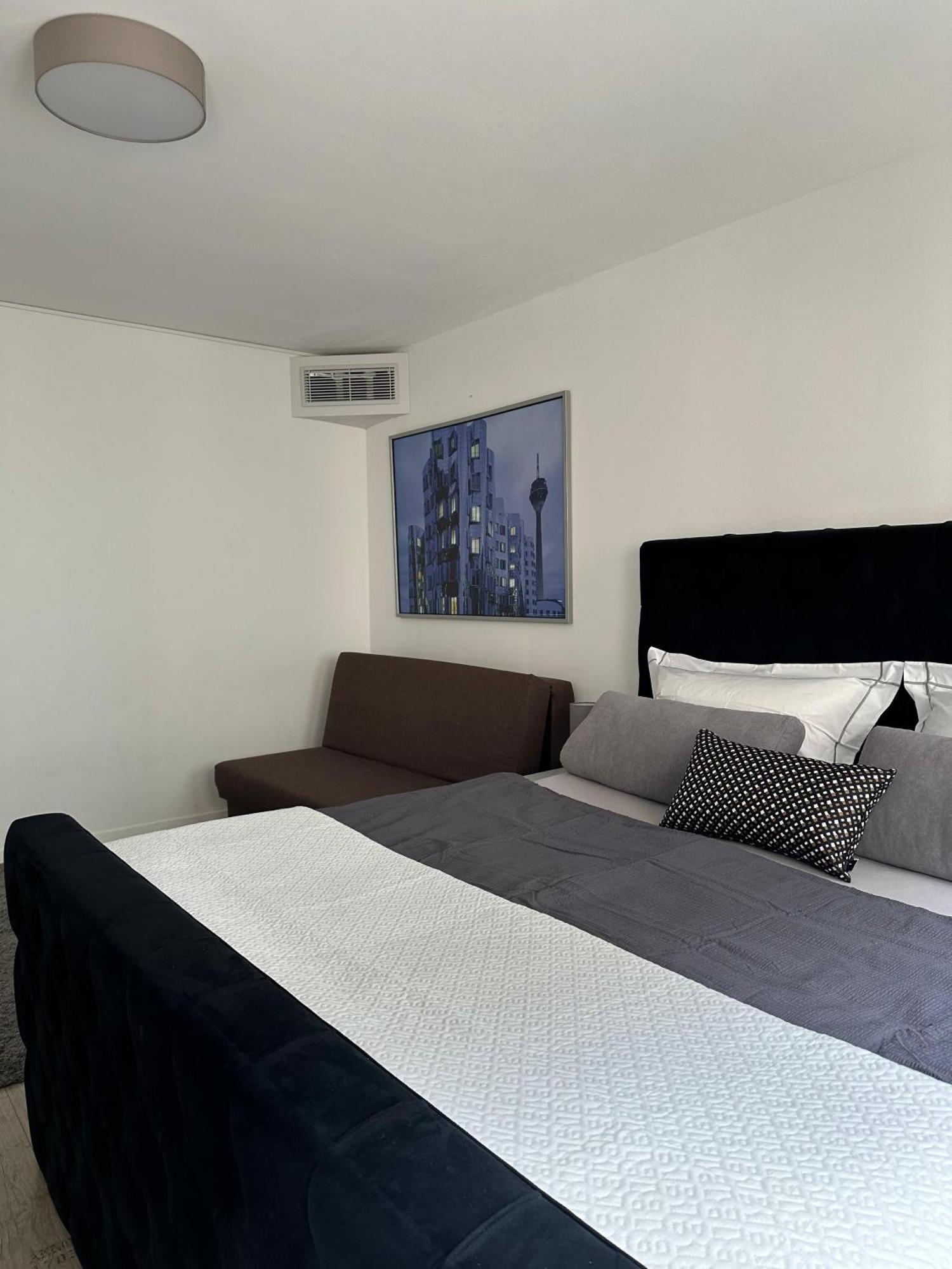 City Center Apartments Duesseldorf Екстер'єр фото